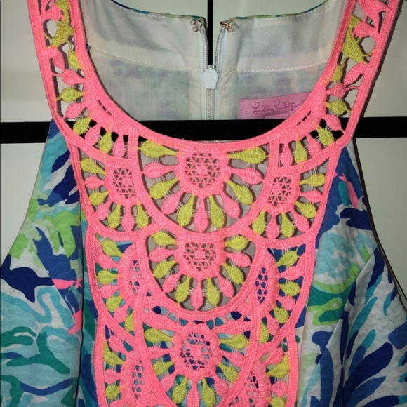 LIKE NEW Lilly Pulitzer Dress Size 0 - Picture 2 of 7